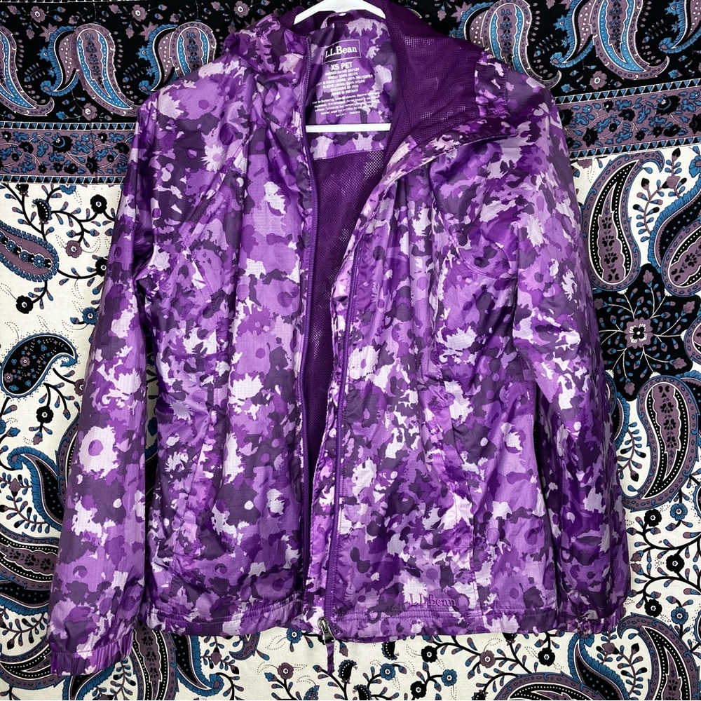 LL bean discovery camo rain jacket